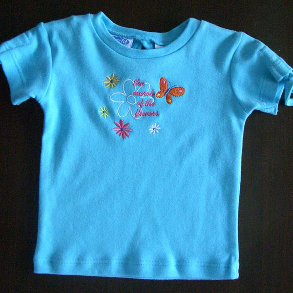 Knitted sweater_kg体育下载