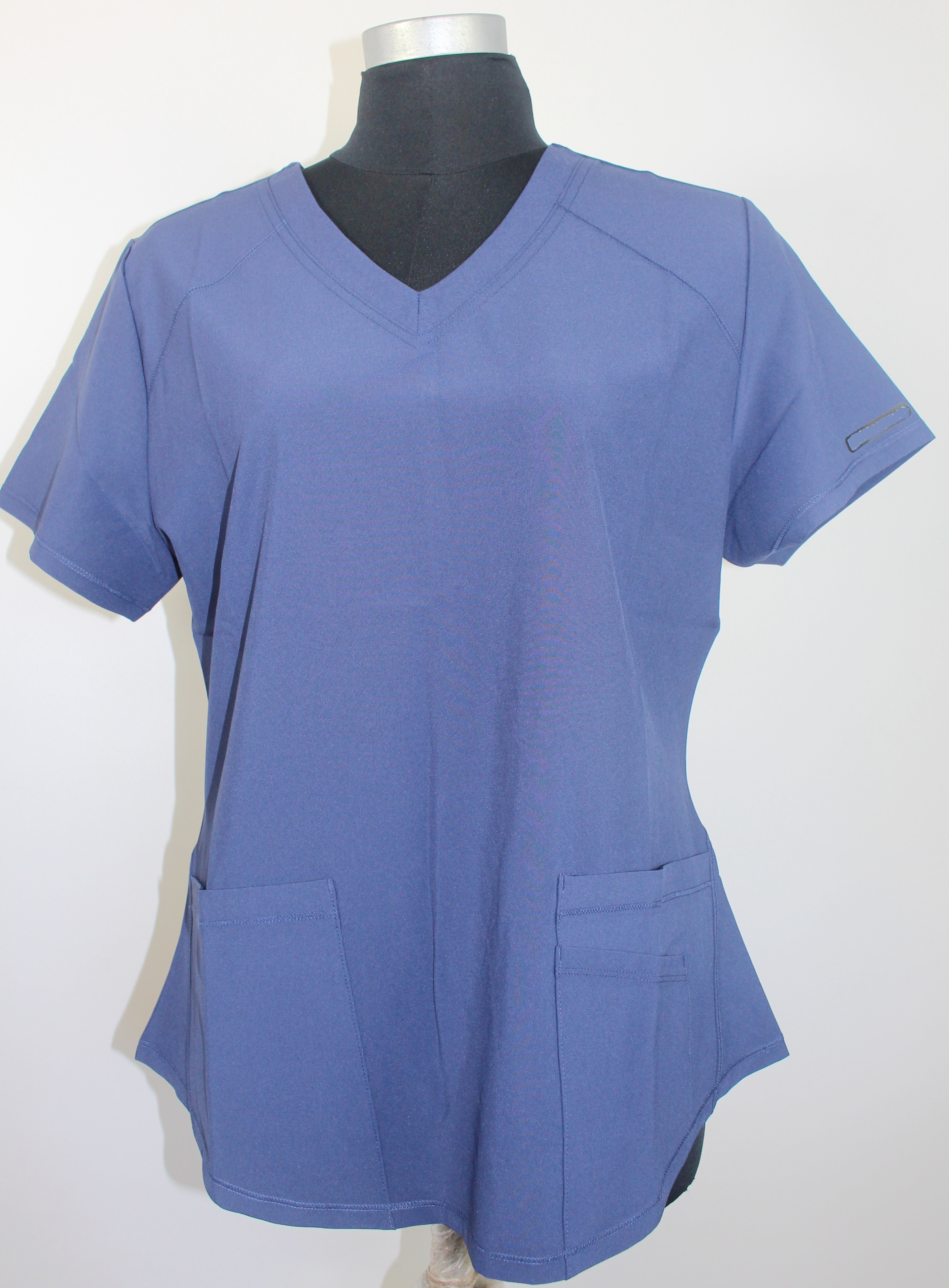 上衣3_kg体育下载