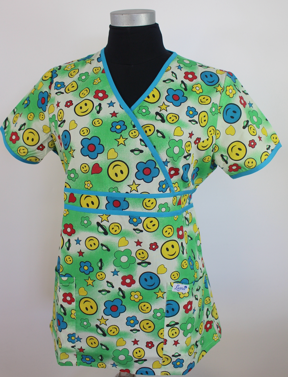 上衣4_kg体育下载