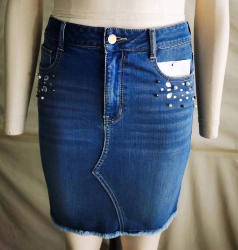 烫钻钉珠裙子_kg体育下载