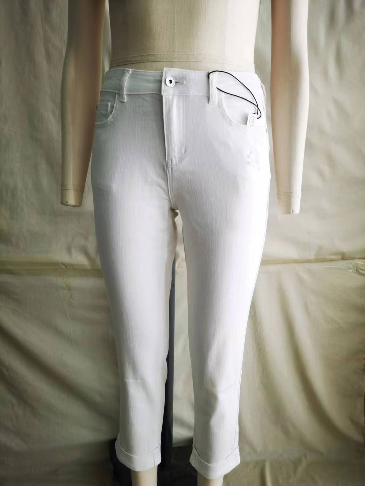 白色阔腿裤_kg体育下载